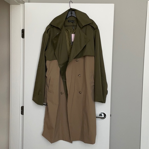 Coat - Picture 3 of 14